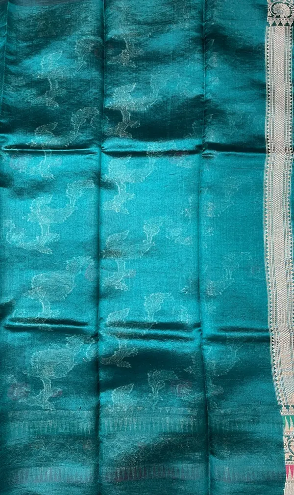 Humairah_Pure_Handloom_Sea_Green_Dupion_Silk_Tilfi_Mina_Floral_Zari_Stripe_Jaal_with_Skirt_Dual_Mina_Zari_Border_and_Sea_Green_Blouse