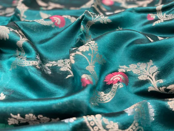 Humairah_Pure_Handloom_Sea_Green_Dupion_Silk_Tilfi_Mina_Floral_Zari_Stripe_Jaal_with_Skirt_Dual_Mina_Zari_Border_and_Sea_Green_Blouse