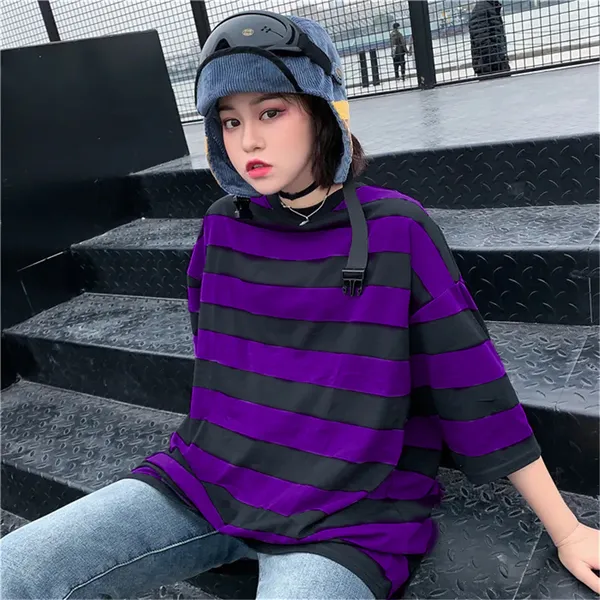 Unwind_in_Style:_Fashionable_&_Comfy_Oversized_T-Shirts_for_Women