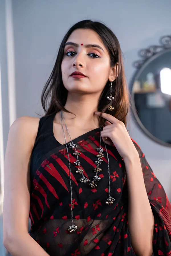Looma_Dual_Tone_Scarf_Style_Necklace_Set