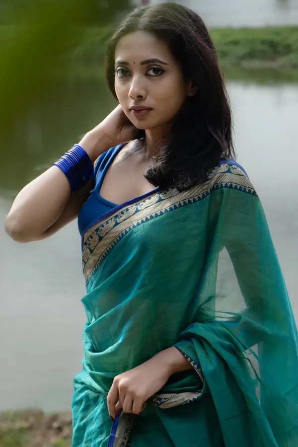 Dual_Tone_Sharadha_Green_Narayanpet_Pure_Cotton_saree