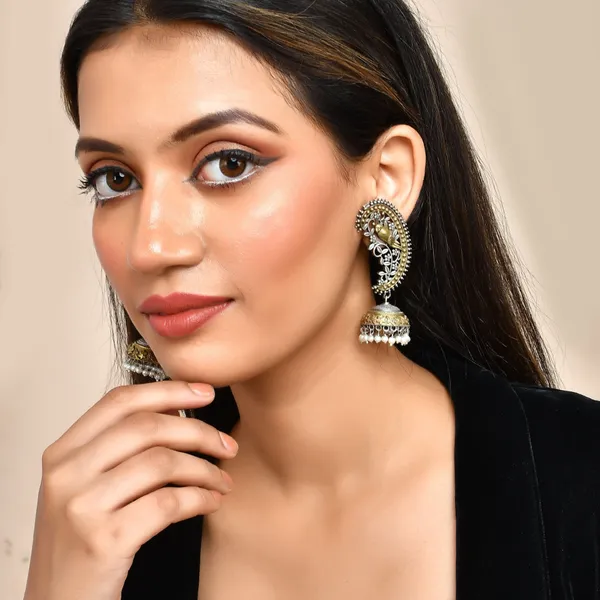 Dual_Tone_Silver_Peacock_Jhumka