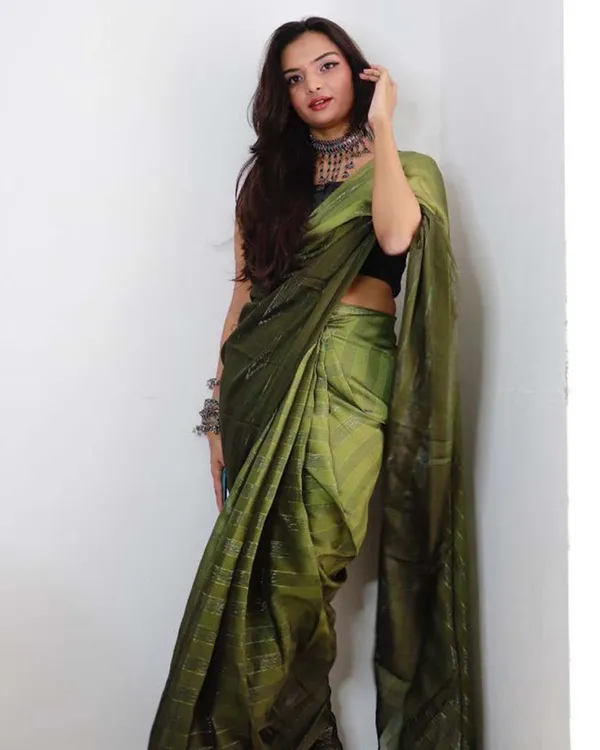 Mehandi_Color_1-Minute_Ready_To_Wear_Georgette_Saree_With_Blouse_Piece