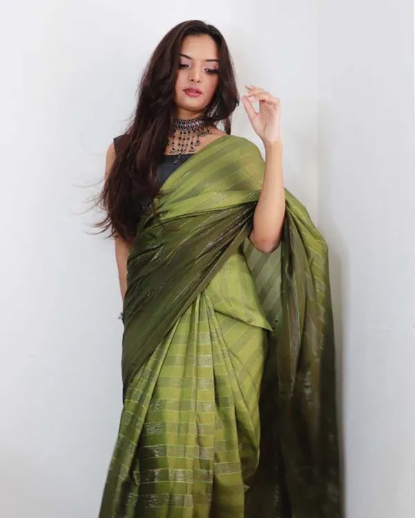 Mehandi_Color_1-Minute_Ready_To_Wear_Georgette_Saree_With_Blouse_Piece