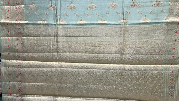 Humairah_Pure_Silk_Handwoven_Light_Green_Chiniya_Silk_with_Gold_Zari_Floral_Booti_and_Minakari_Border_&_Light_green_Blouse_Piece
