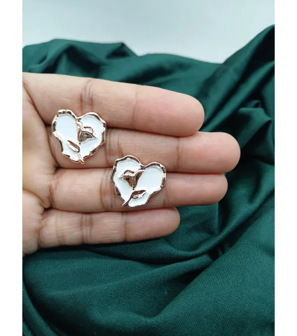 White_&_Gold_American_Diamond_Alloy_Trendy_Earring_For_Women