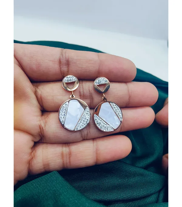 Gold_American_Diamond_Alloy_Trendy_Earring_For_Women
