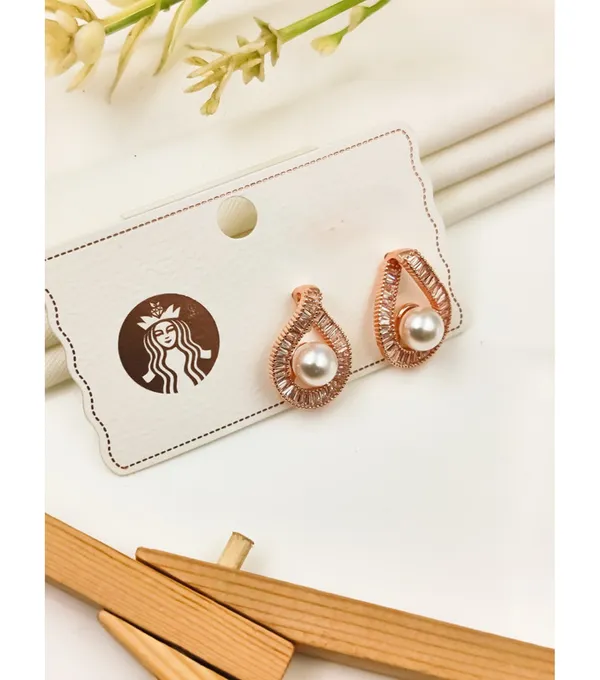 Gold_American_Diamond_Alloy_Trendy_Earring_For_Women