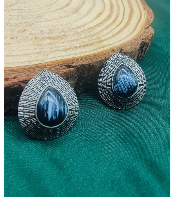Silver_American_Diamond_Alloy_Trendy_Earring_For_Women