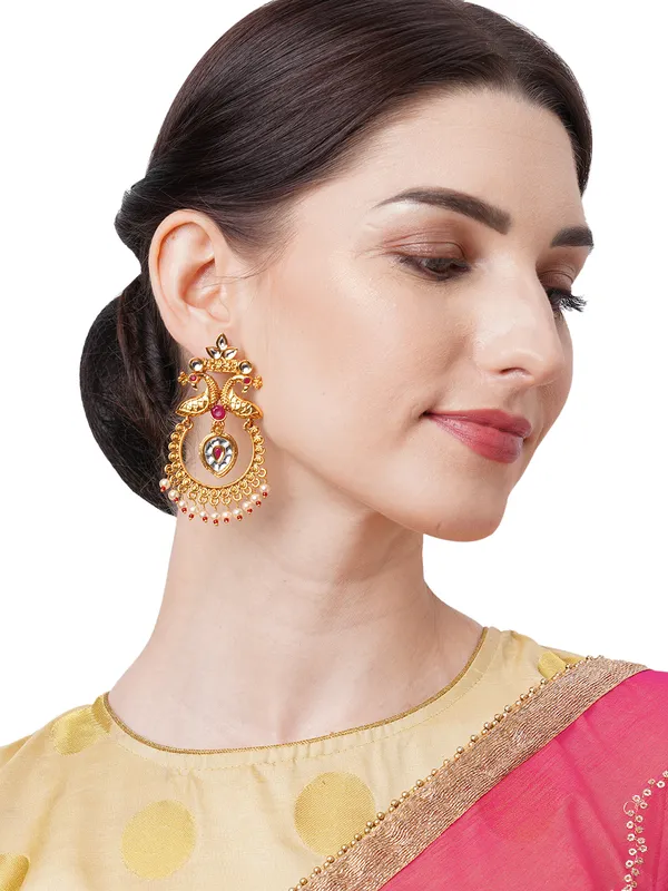 Women_Gold-Toned_Gold-Plated_Contemporary_Dangler_Drop_Earrings