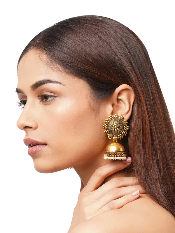 Gold-Toned_Contemporary_Jhumkas_Earrings