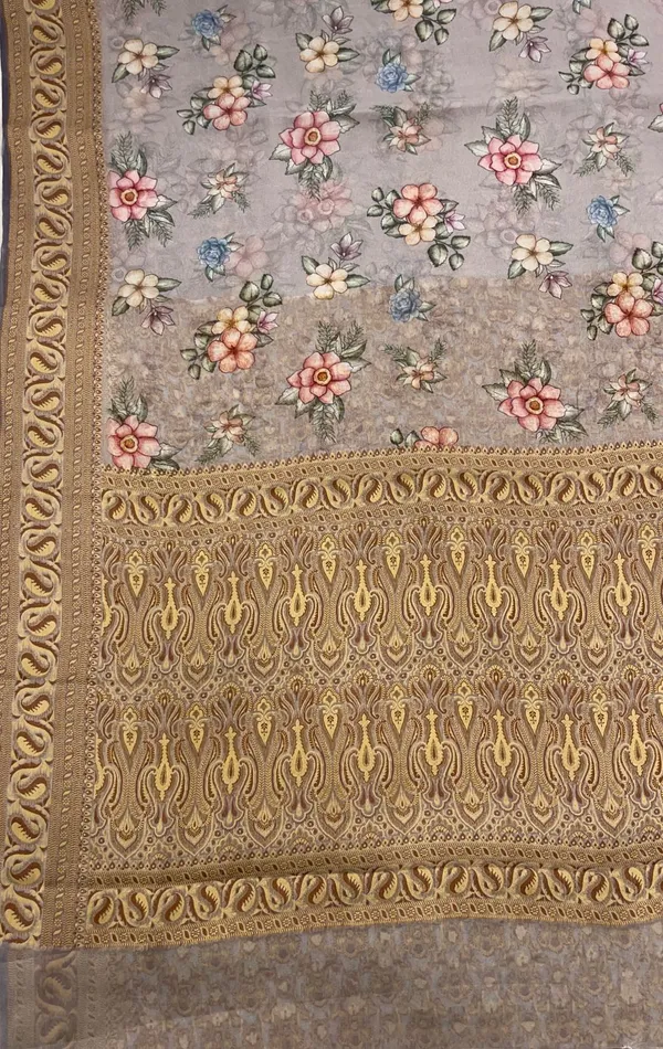 Humairah_Presents_Pure_Handloom_Grey_Chiffon_Floral_Digital_Print_Boota_with_Paisley_Copper_Zari_Border_and_Grey_Blouse
