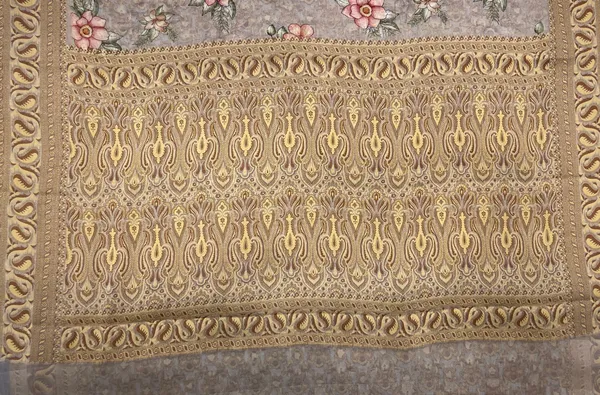 Humairah_Presents_Pure_Handloom_Grey_Chiffon_Floral_Digital_Print_Boota_with_Paisley_Copper_Zari_Border_and_Grey_Blouse