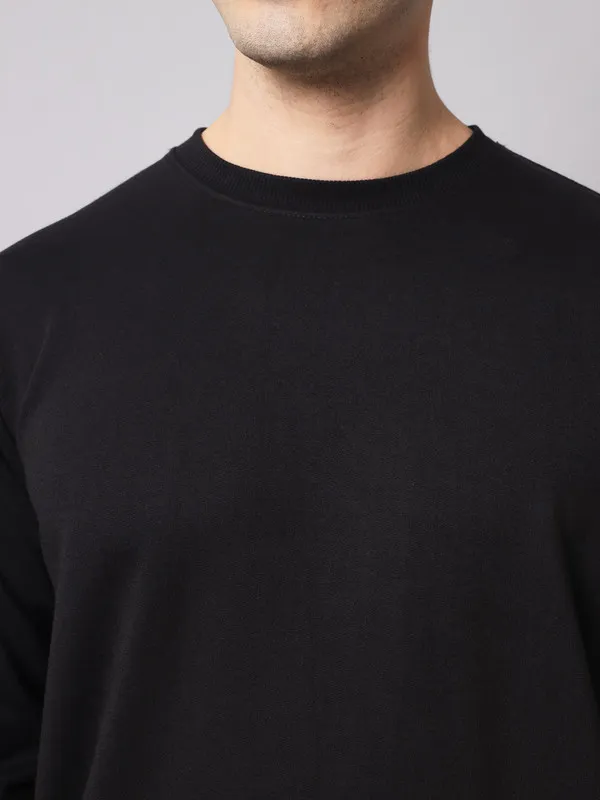 Black_Men's_Sweatshirt__Comfortable,_Stylish_And_Trendy_Casual_Wear