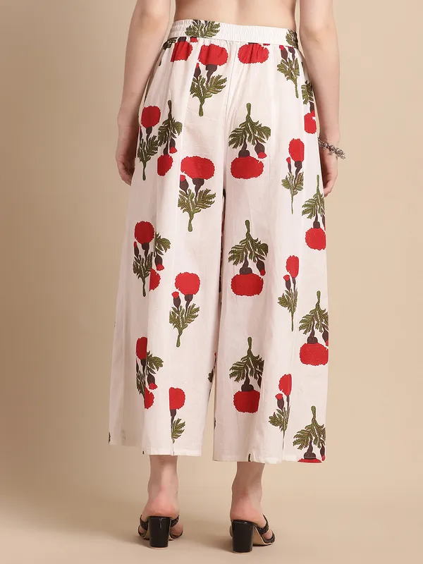 Red_Cotton_Flair_Printed_Regular_Palazzo