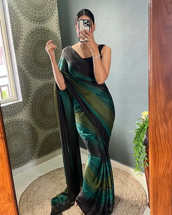 Green_Colour_1-Minute_Ready_To_Wear_Naylon_Saree_With_Blouse_Piece