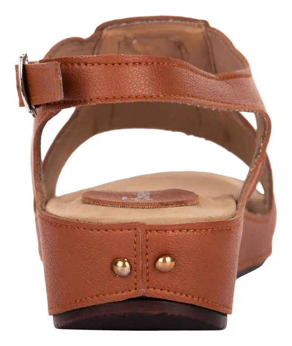 Exotique_Women's_Tan_Fashion_Platform_Sandal_(EL0062TN)