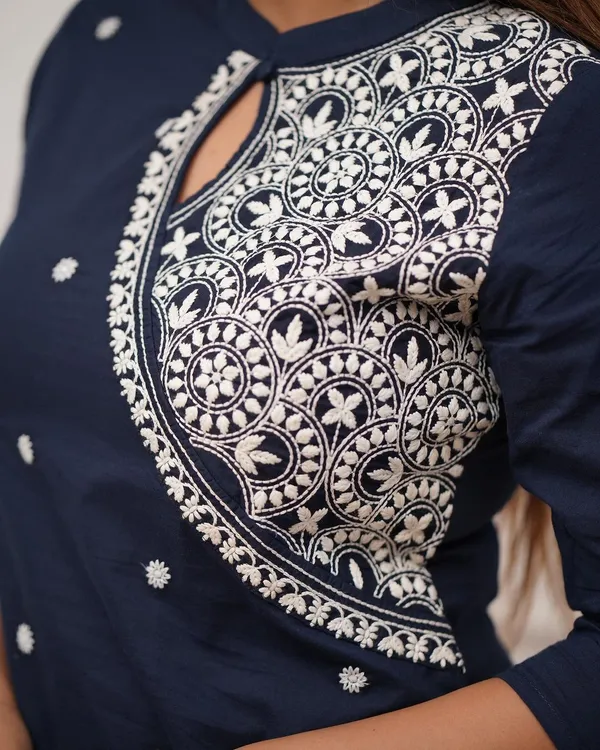 Blue_Cotton_Blend_Regular_Kurta_For_Women