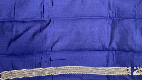 Humairah_Pure_Handloom_Magenta_Dupion_Silk_Floral_Mina_Jaal_with_Contrast_Indigo_Blue_Silver_Mina_Golden_Skirt_Border_and_Indigo_Blue_Blouse