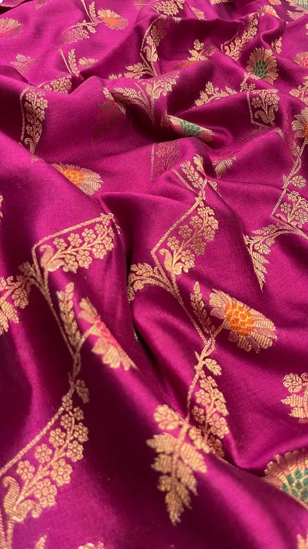 Humairah_Pure_Handloom_Magenta_Dupion_Silk_Floral_Mina_Jaal_with_Contrast_Indigo_Blue_Silver_Mina_Golden_Skirt_Border_and_Indigo_Blue_Blouse