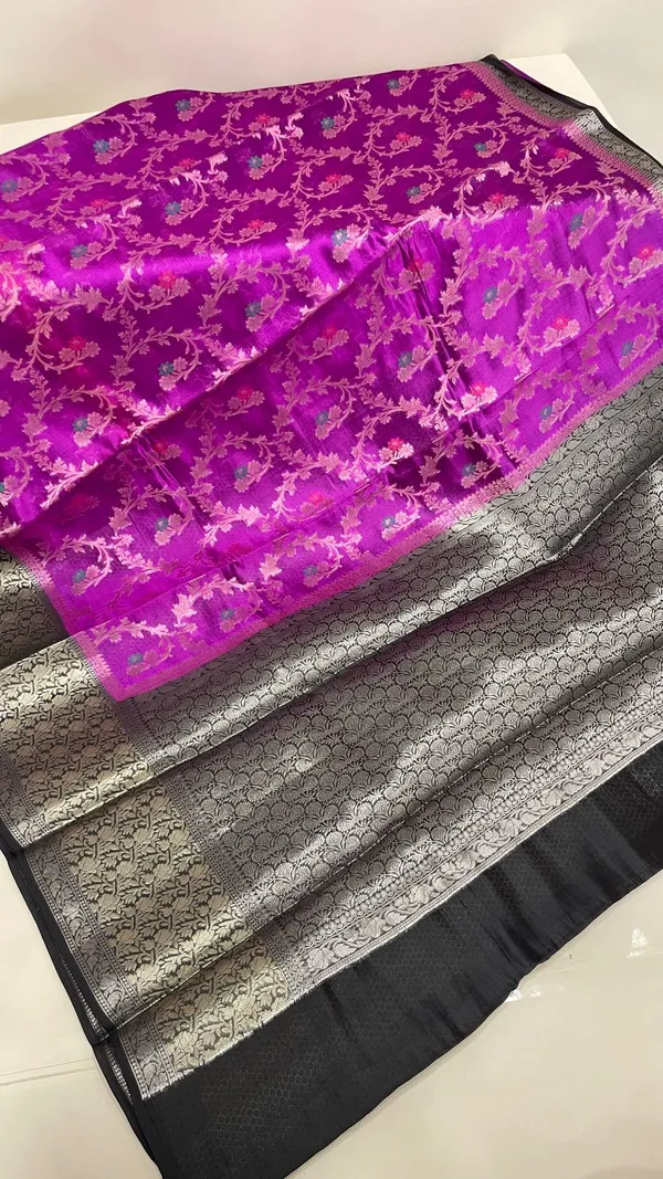 Humairah_Pure_Handloom_Purple_Dupion_Silk_Tilfi_Mina_Floral_Zari_Jaal_Skirt_Golden_Zari_Contrast_Black_Border_with_Contrast_Black_Silver_Pallu_and_Black_Blouse