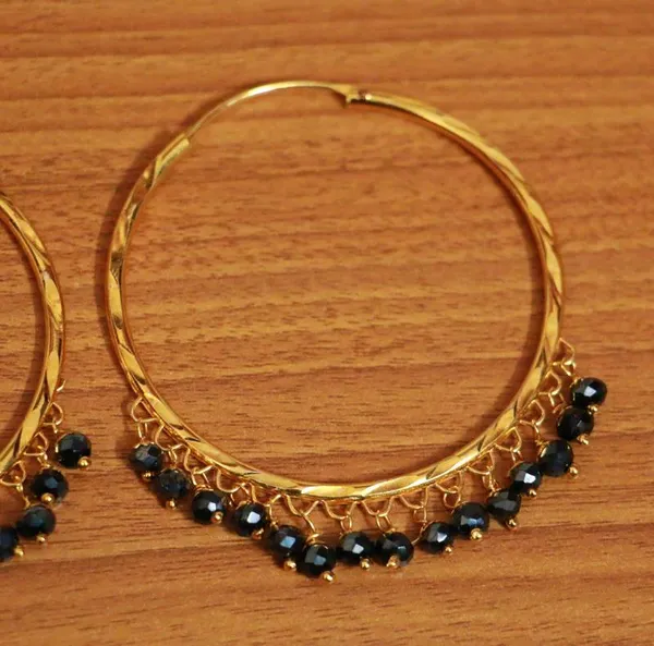 Black_Crystal_Gold_Look_Hoops