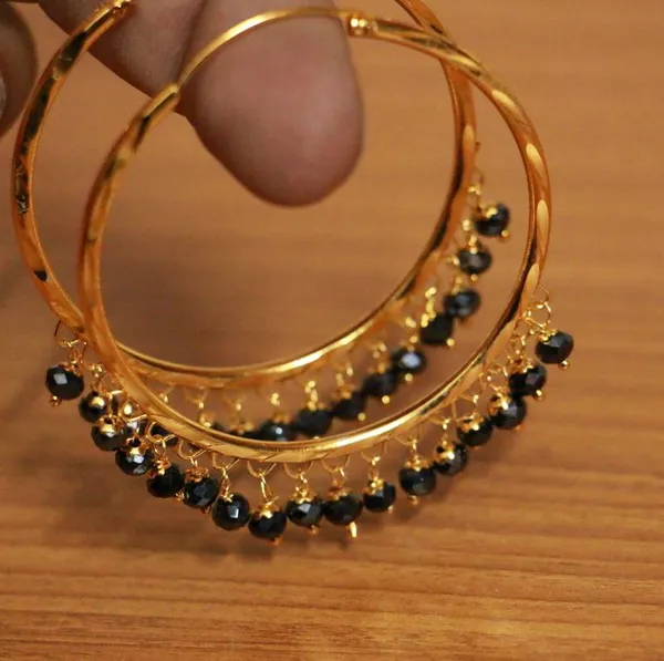Black_Crystal_Gold_Look_Hoops