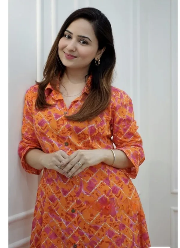 Orange_Viscous_rayon_Pinted_Half_Sleeve_Kurta_&_Pent_Set