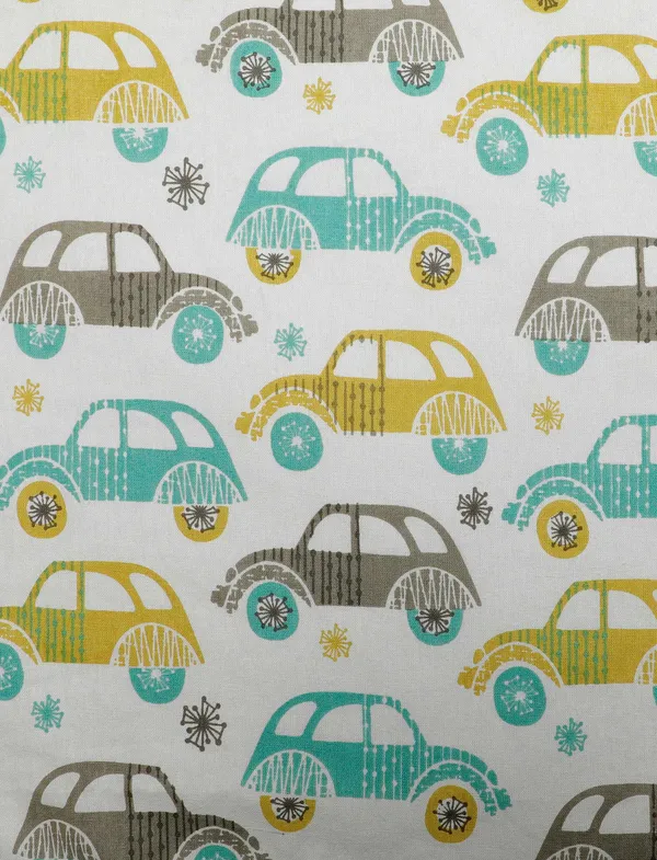 Pack_of_18_Pieces_Cotton_Green_Car_Printed_Place_Mat_With_Napkin_for_Dining_and_Center_Table