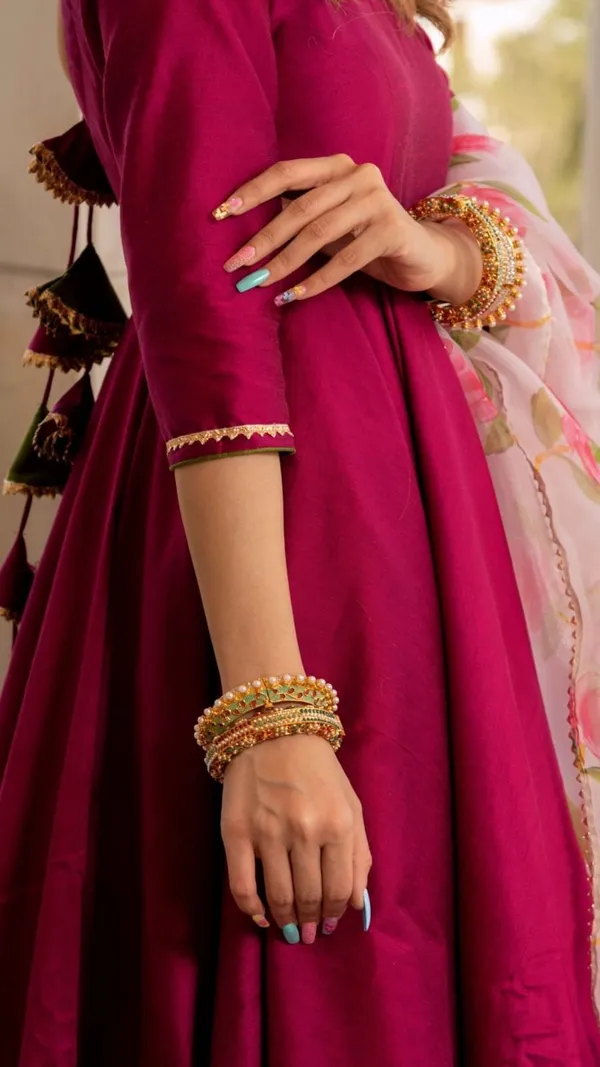 Elegant_Magenta_Purple_Anarkali_Set_with_Organza_Dupatta_-_Festive_Collection_🌸"