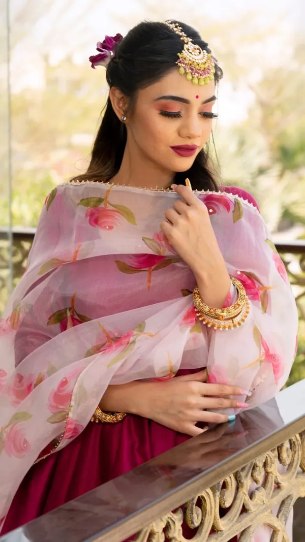 Elegant_Magenta_Purple_Anarkali_Set_with_Organza_Dupatta_-_Festive_Collection_🌸"