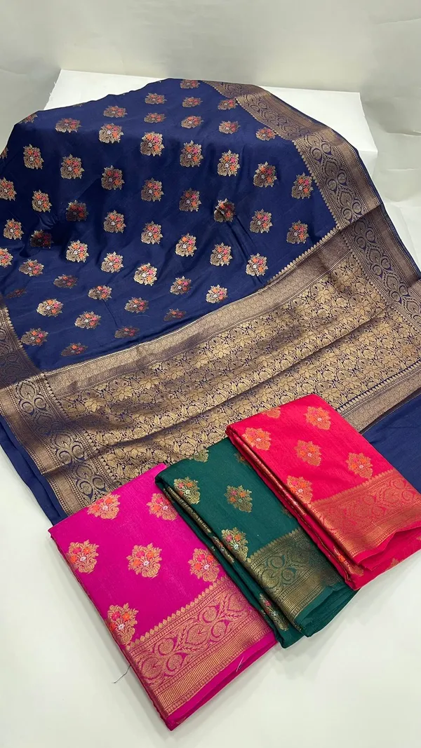 Humairah_Pure_Handwoven_Navy_Blue_Muga_Silk_Floral_Minakari_Zari_Boota_with_Small_Zari_Border_Banarasi_Saree_with_Navy_Blue_Blouse_piece