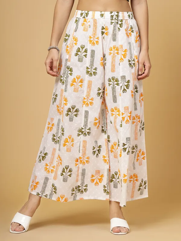 White_Pure_Cotton_Big_Flair_Printed_Regular_Palazzo