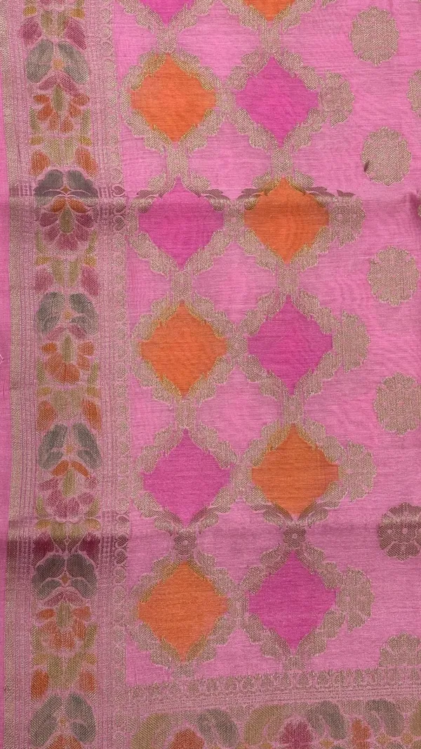 Humairah_Pure_Handloom_Baby_Pink_Cotton_Silk_Zari_Booti_with_Rangkaat_Banarasi_Zari_Hand_Painted_Floral_Pallu_and_Zari_Border_with_Baby_Pink_Blouse