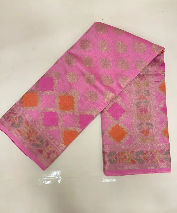 Humairah_Pure_Handloom_Baby_Pink_Cotton_Silk_Zari_Booti_with_Rangkaat_Banarasi_Zari_Hand_Painted_Floral_Pallu_and_Zari_Border_with_Baby_Pink_Blouse