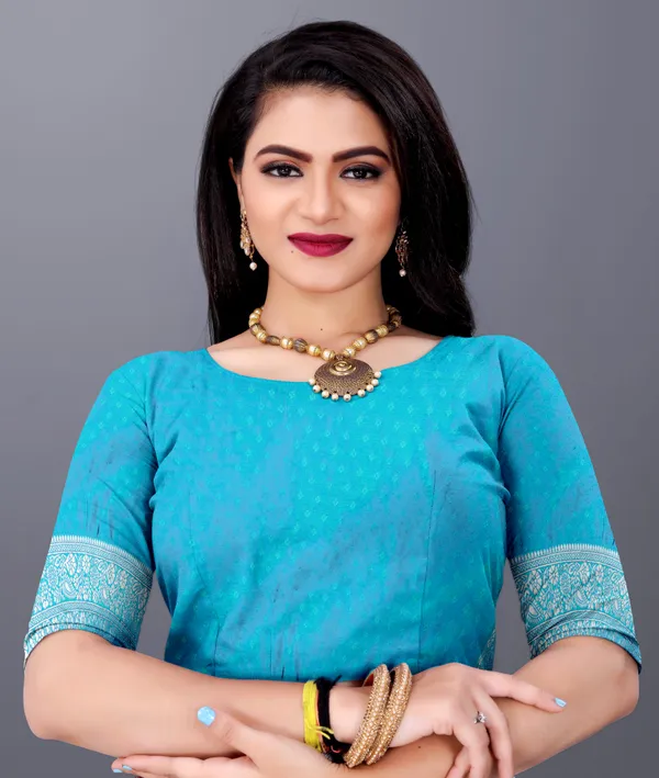 Extraordinary_Silk_Saree_With_Ebullience_Blouse_Piece