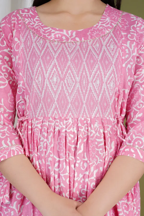 Light_Pink_Maternity_Kurta_|_Pure_Cotton_Rayon_Feeding/Maternity_Kurta_For_Her