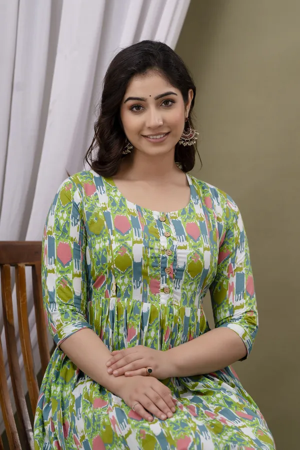 Green_Printed_Pure_Cotton_Rayon_Anarkali_Maternity_Kurta