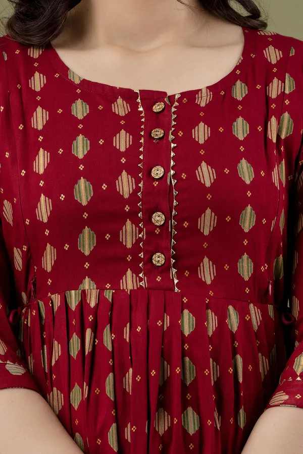 Maroon_Printed_Pure_Cotton_Rayon_Anarkali_Maternity_Kurta