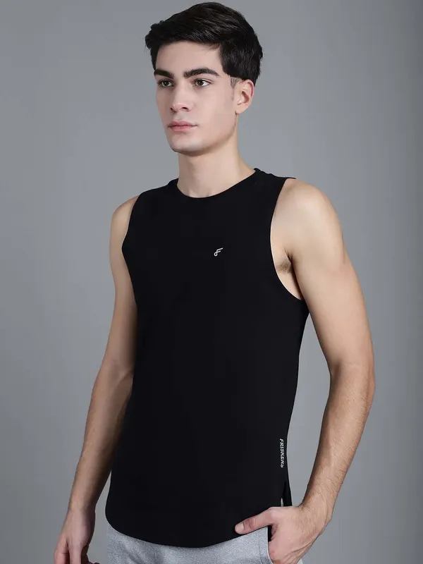 Black_Cotton_Round_Neck_Gym_Vest_For_Men