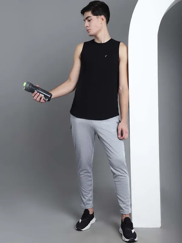 Black_Cotton_Round_Neck_Gym_Vest_For_Men