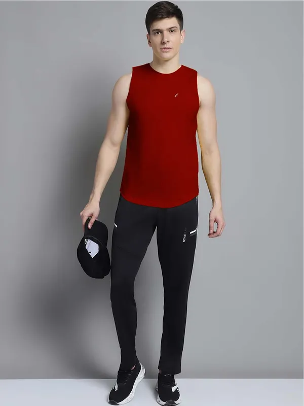 Maroon_Cotton_Round_Neck_Gym_Vest_For_Men