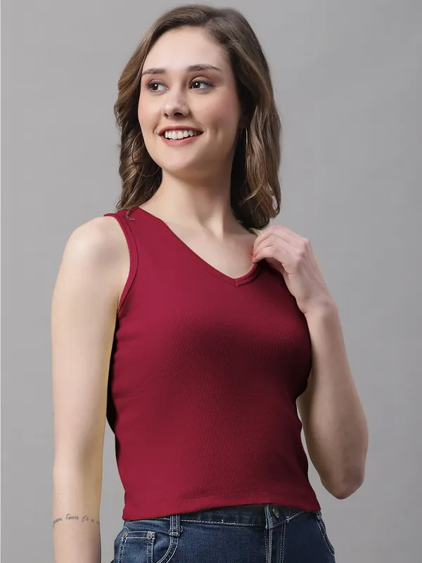 Maroon_Cotton_Rib_Round_Neck_Sleeveless_Crop_Top_For_Women