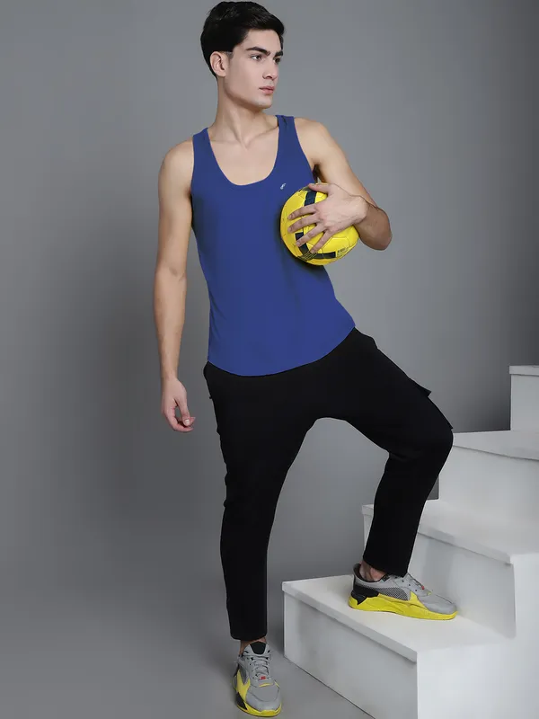 Blue_Cotton_U_Neck_All_Day_Wear_Vest_For_Men