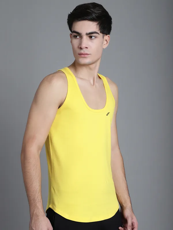 Yellow_Cotton_U_Neck_All_Day_Wear_Vest_For_Men