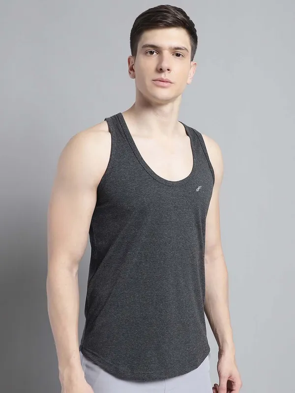 Grey_Cotton_U_Neck_All_Day_Wear_Vest_For_Men