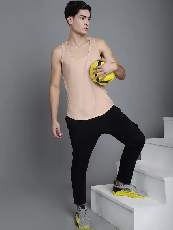 Coral_Cotton_U_Neck_All_Day_Wear_Vest_For_Men