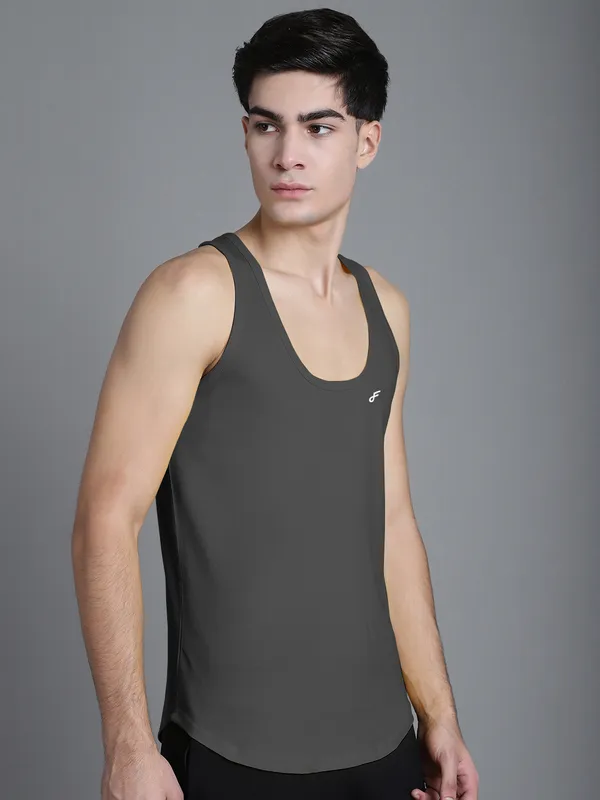 Grey_Cotton_U_Neck_All_Day_Wear_Vest_For_Men