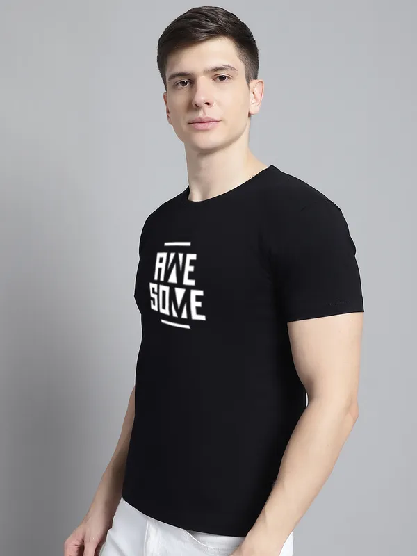 Black_Cotton_Awesome_Print_Round_Neck_T-Shirt_For_Men