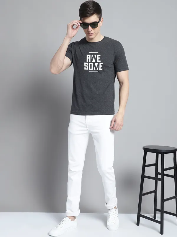 Grey_Cotton_Awesome_Print_Round_Neck_T-Shirt_For_Men